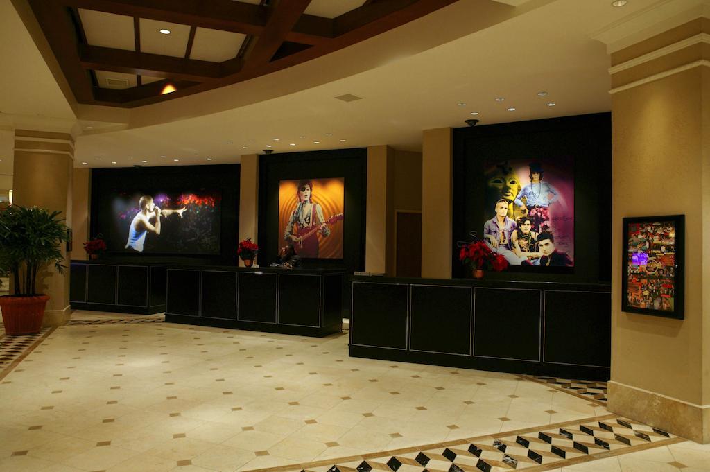 Universal'S Hard Rock Hotel Orlando Exterior photo